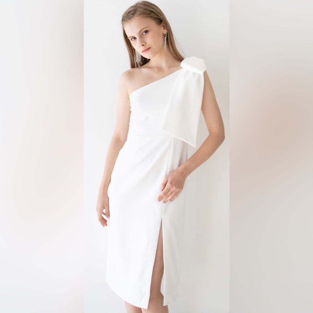 Esther & Co - Date Night One Shoulder Bow Tie Midi Dress View 2